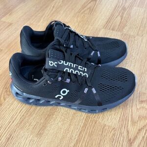 On Cloud Surfer 7.5 black